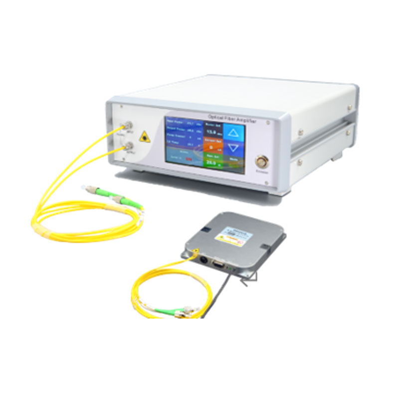 C++波段增益平坦型掺铒光纤放大器