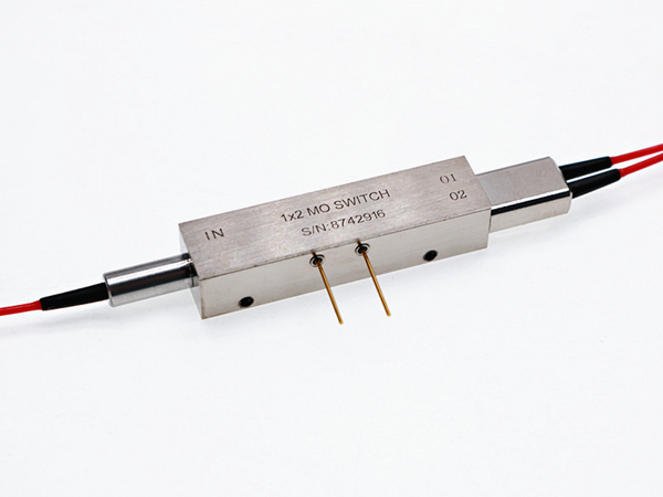 1310nm 1x2 单向保偏磁光开关